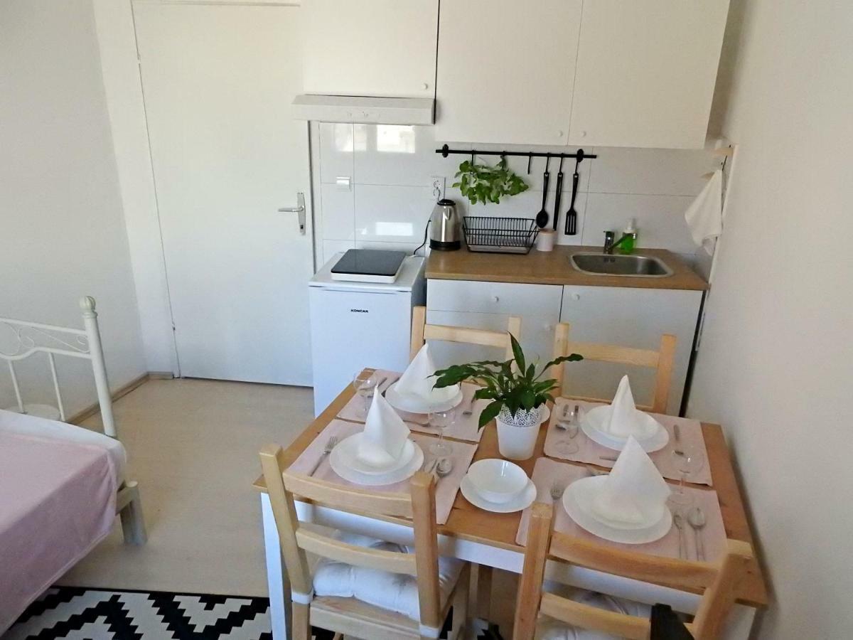 Apartment Antonela Слатине Екстер'єр фото